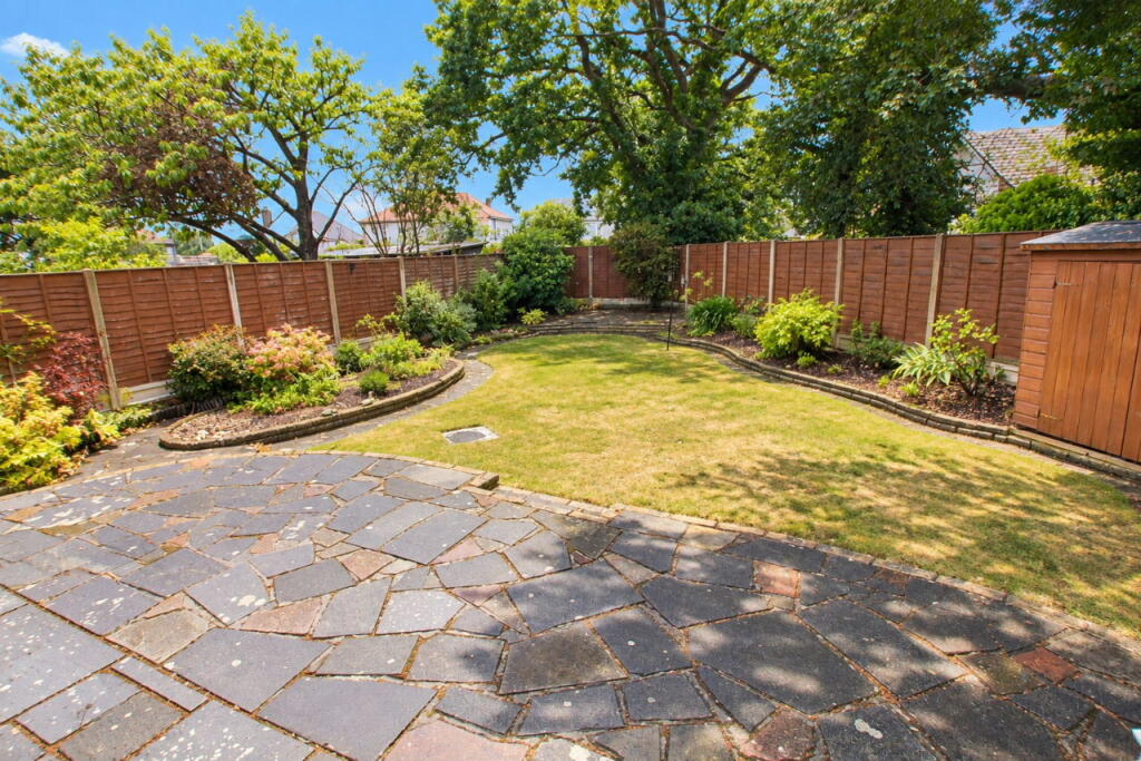 House in Clacton-on-Sea, Holland-on-Sea - View 4