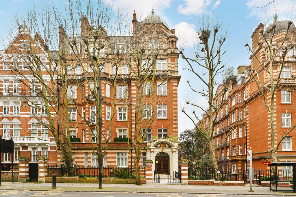 Main image of property: Aberdeen Court, Maida Vale, W9
