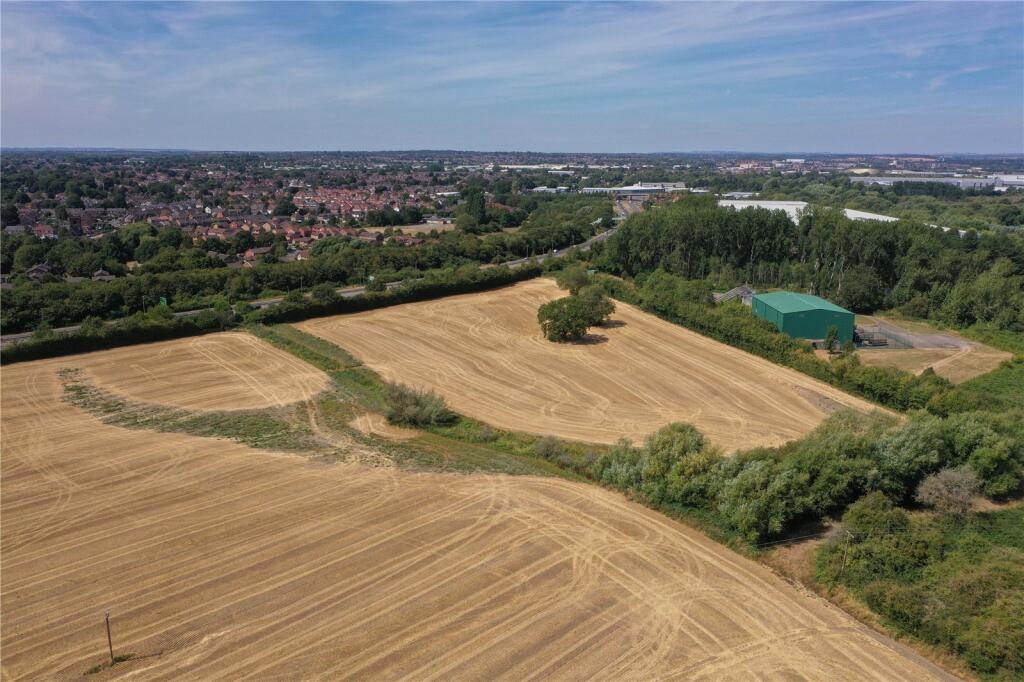 Located On The Urban Fringe, Bridle Gate Lane, Alvaston, Derby, DE24 - View 3