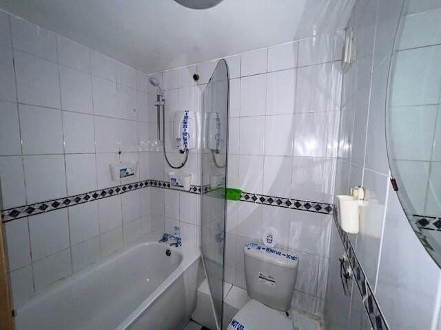 Apartment in Manchester - View 5
