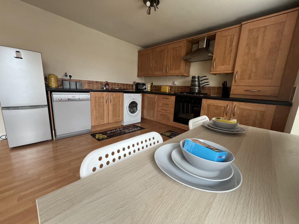 Chelwood Court, balby, DN4 photo 3