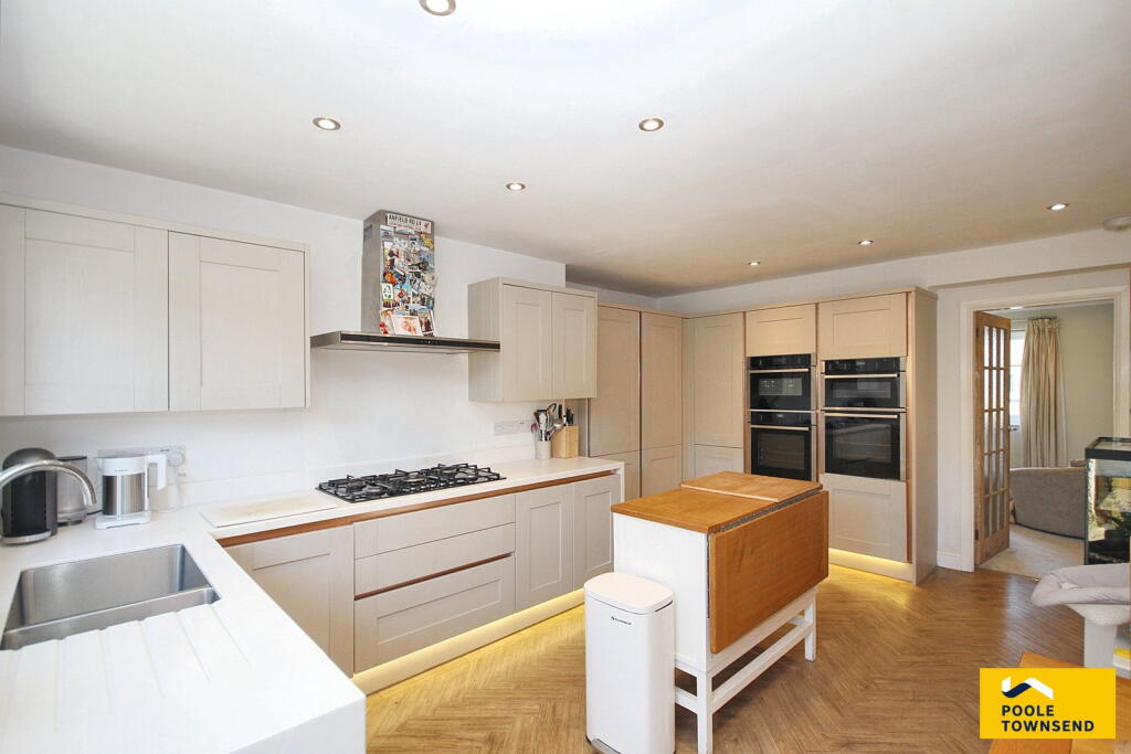 House in Lancaster - View 5
