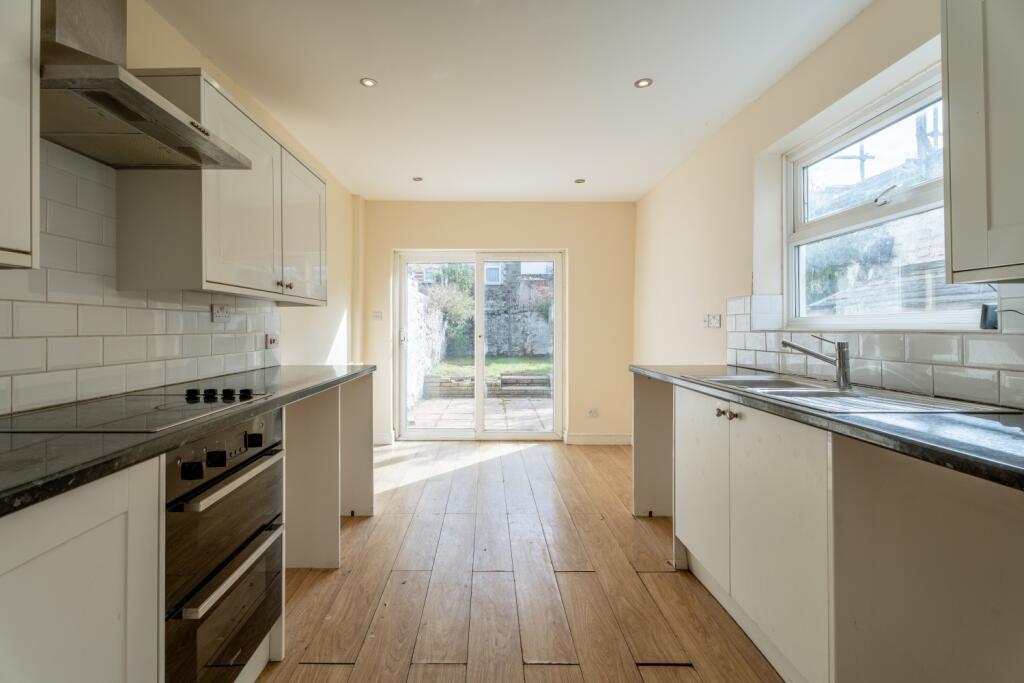 House in Exeter - View 2