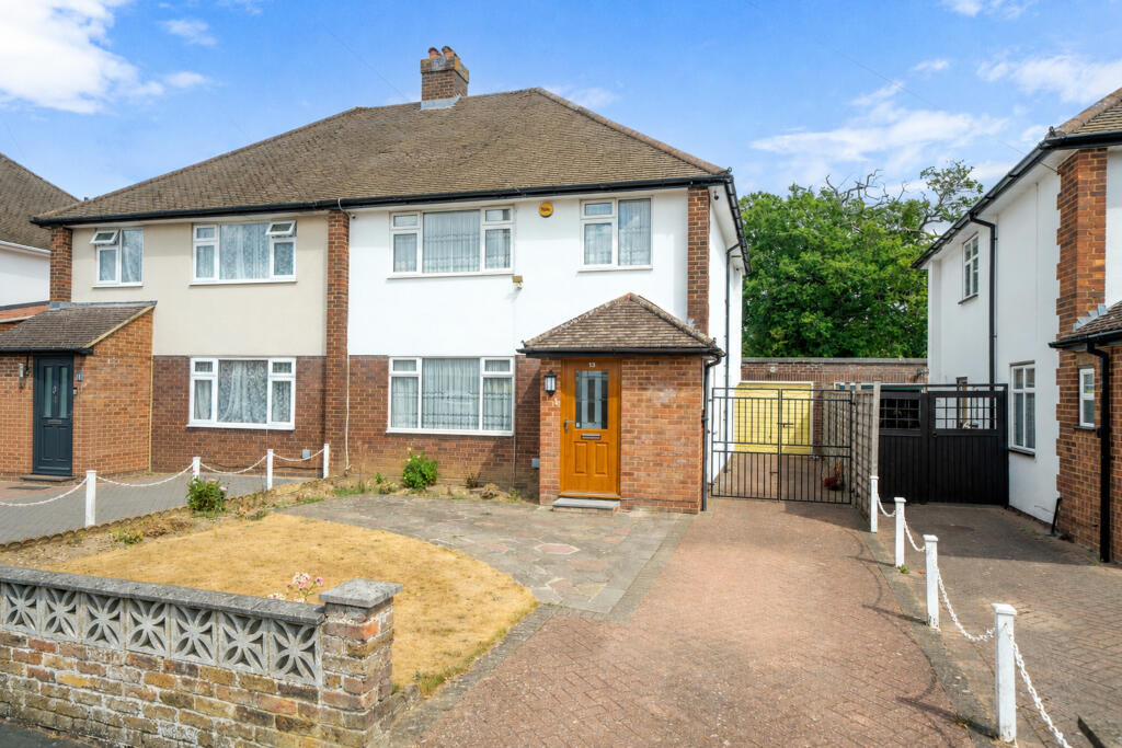 Main image of property: Brickfield Avenue, Leverstock Green, Hemel Hempstead, Hertfordshire, HP3 8NP