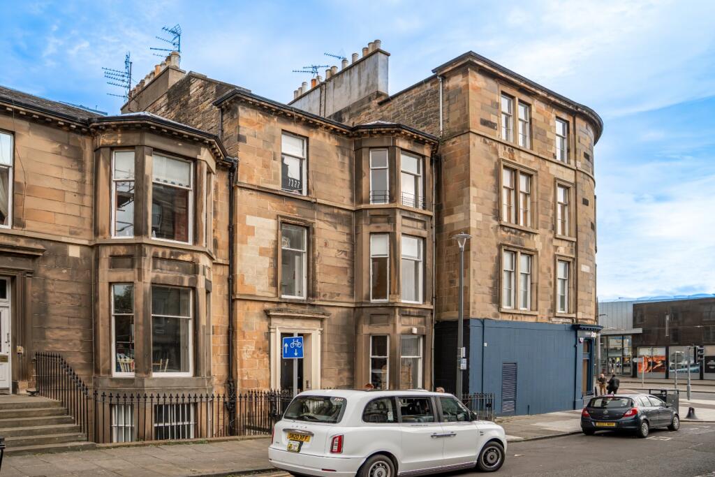 Main image of property: 1 1F Rosebery Crescent, Edinburgh, EH12