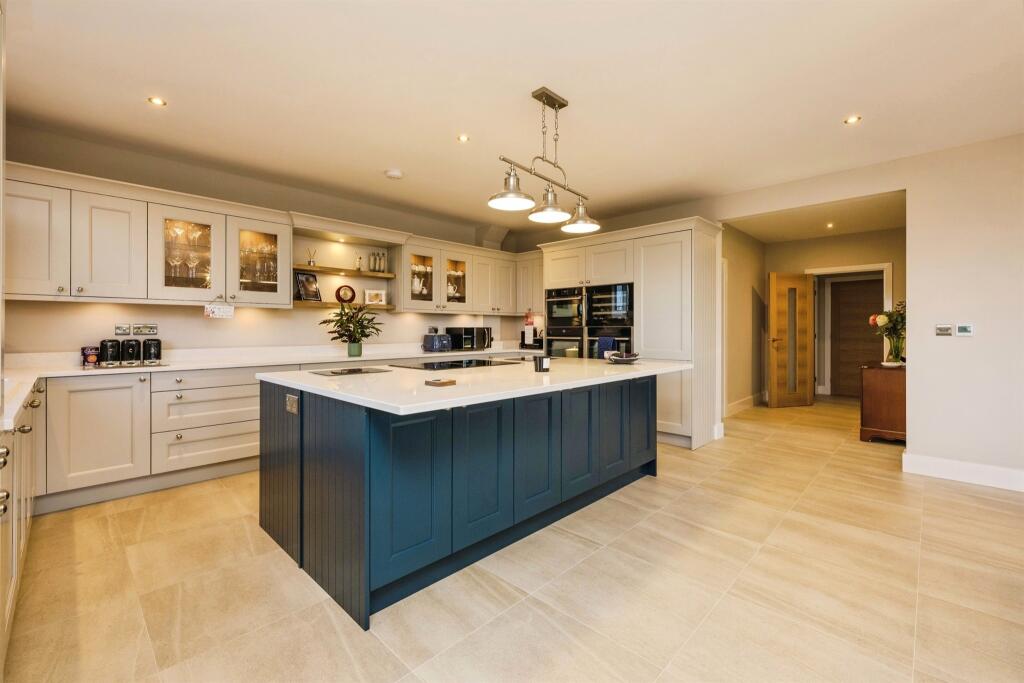 Main image of property: Main Street, Tansor, PETERBOROUGH