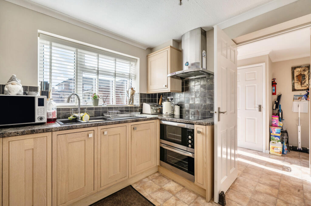 House in Reading - View 5