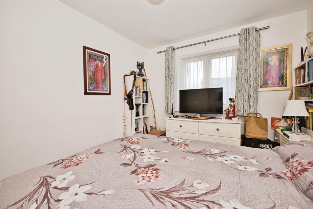 Additional image 11 of Uppingstock Road, Glastonbury