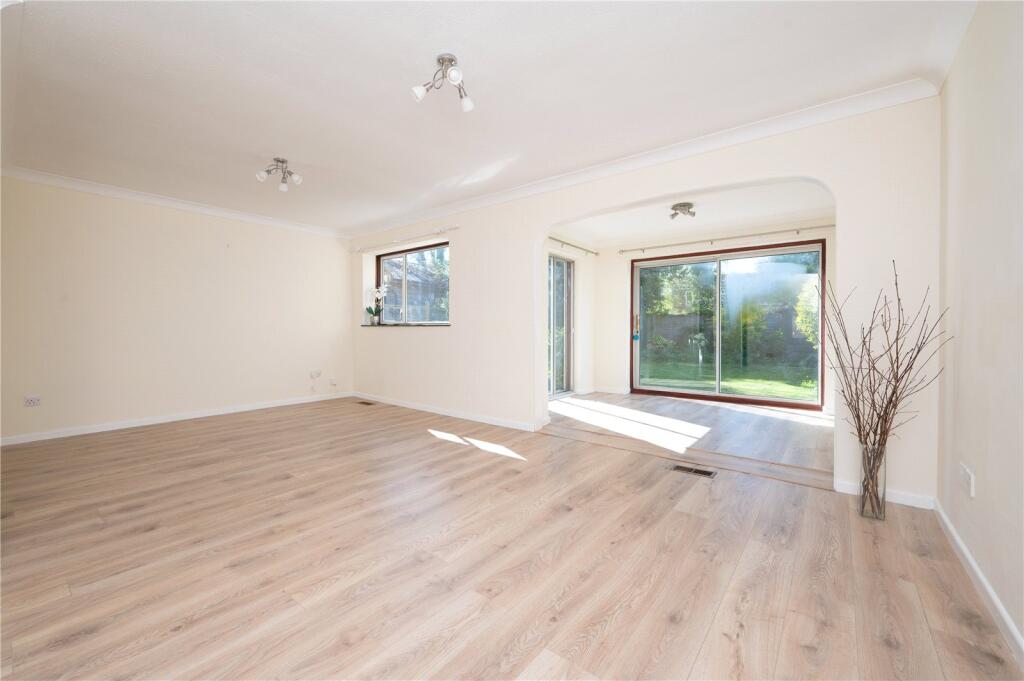 Pine Grove, Bricket Wood, St. Albans, Hertfordshire - View 3