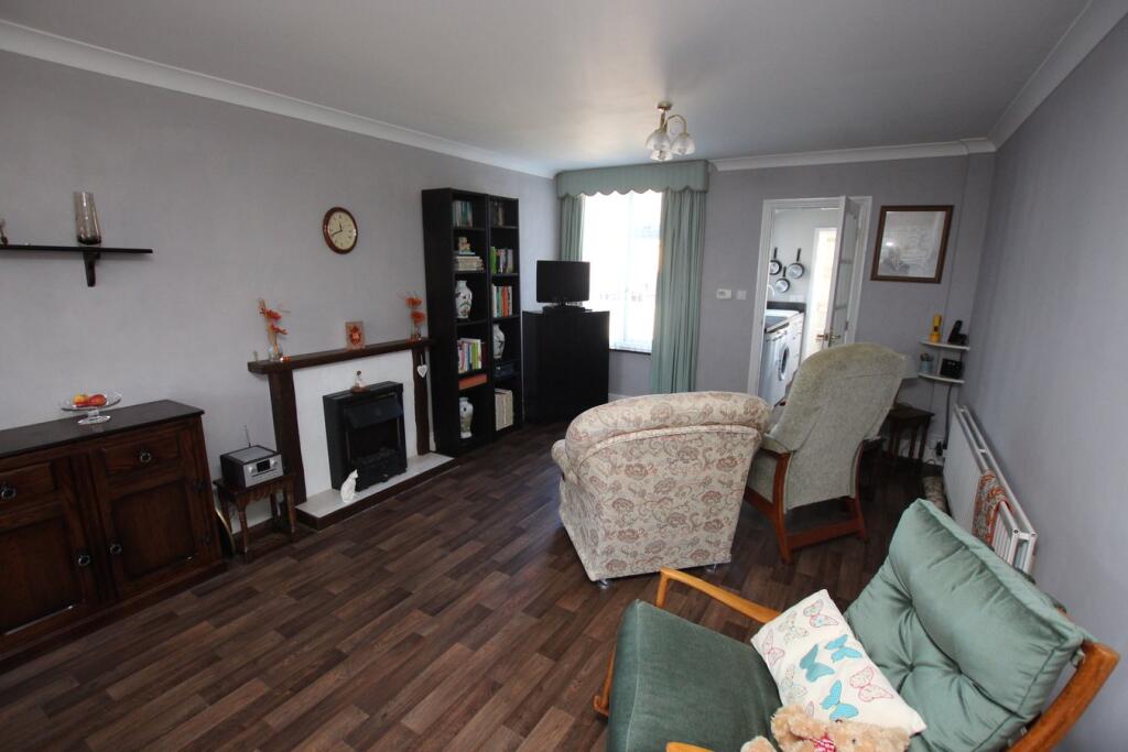 Station Road, Arlesey, SG15 photo 4