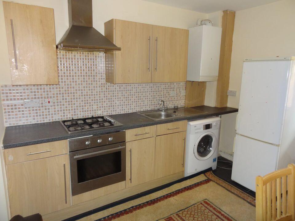 Main image of property: High Road, Ilford, London, IG1