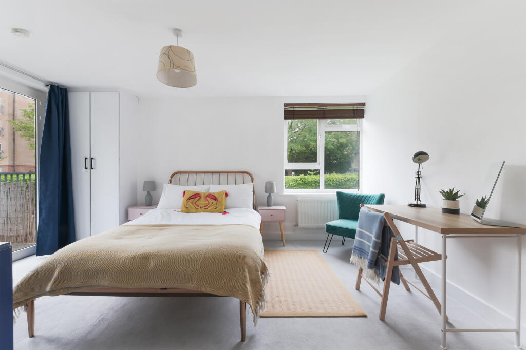 Main image of property: Limerick Close, Balham, London