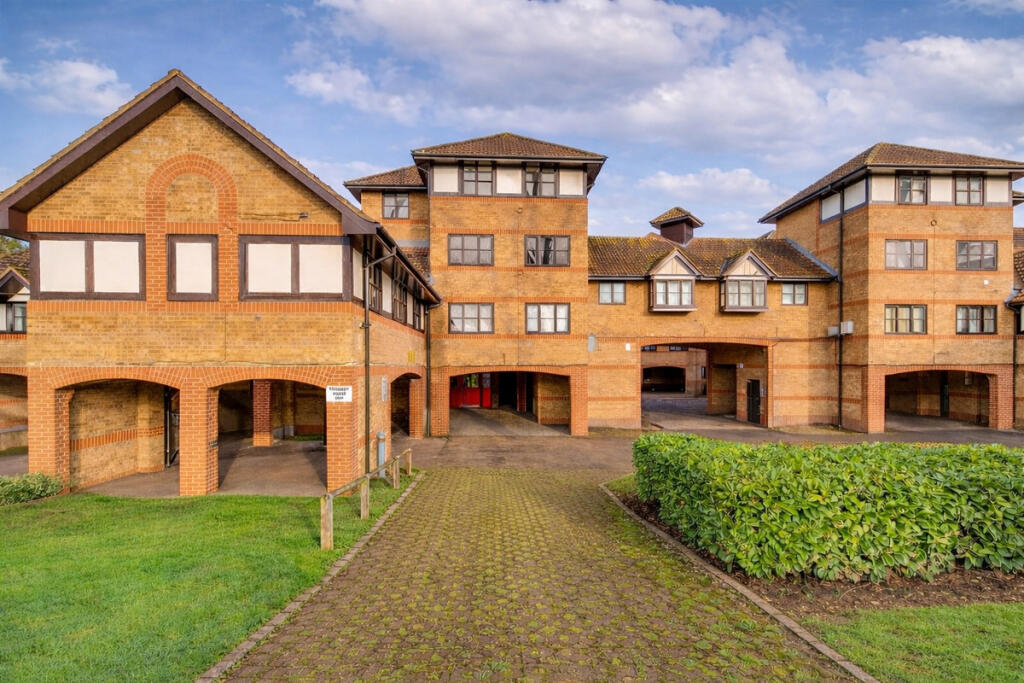 Main image of property: Creighton Road, London, N17