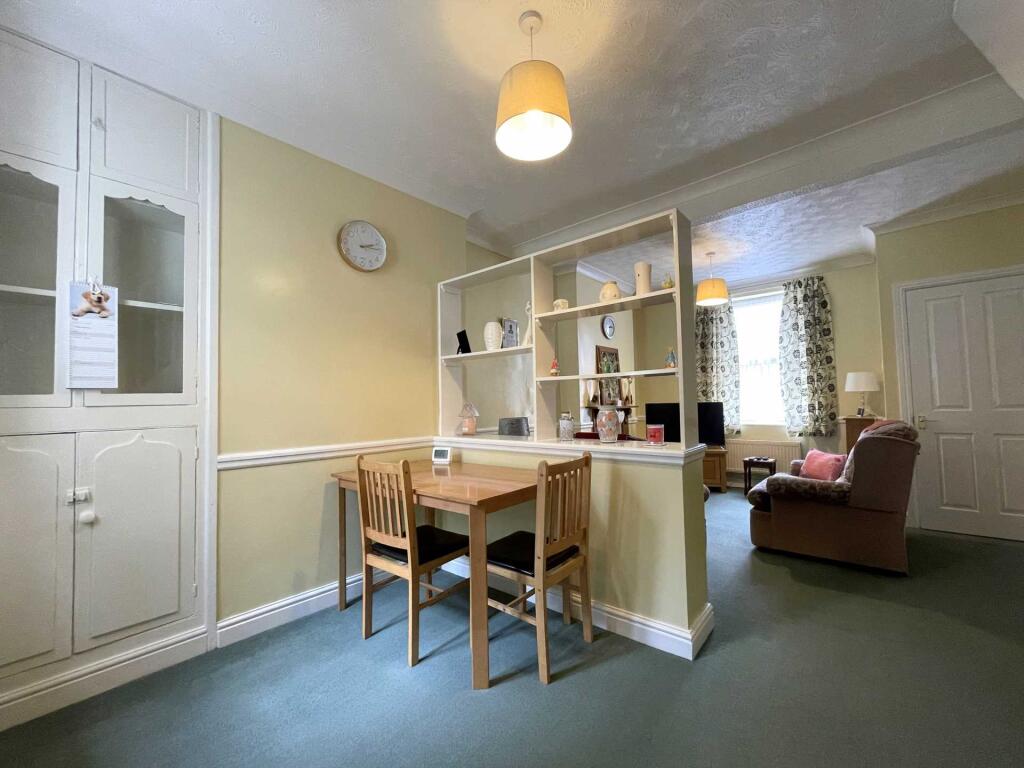 Hyfield Place, Bideford photo 4