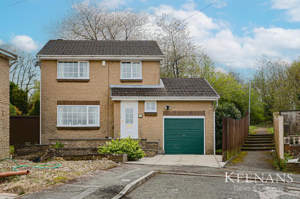 House in Blackburn - View 4