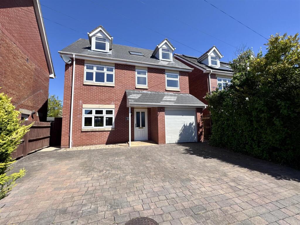 Main image of property: Walnut Tree House, Caerwent, Caldicot