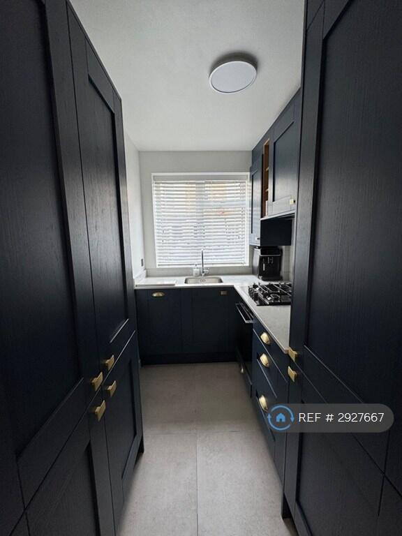 Main image of property: Bell St, London, NW1