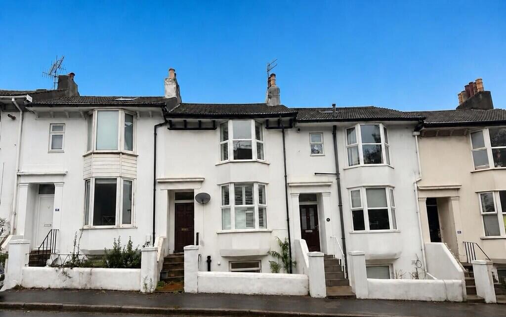 2 Bedroom Flat in BN1 3TU