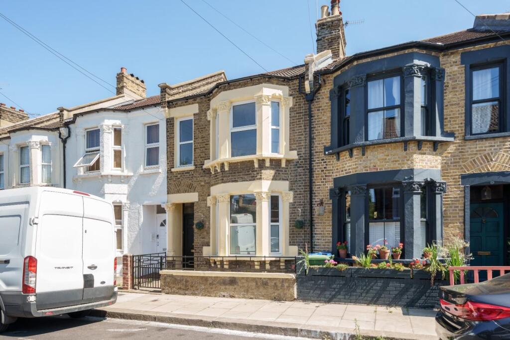 Main image of property: Bonsor Street, London, SE5