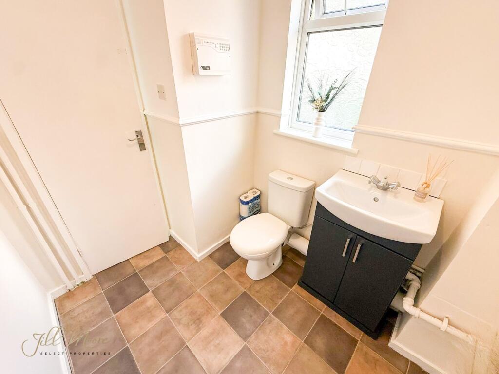 House in Sunderland, Washington - View 3