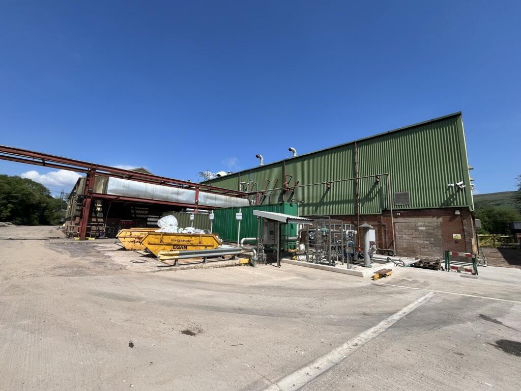 Main image of property: Unit A21 & A18, Severn Road, Treforest Industrial Estate, Pontypridd, Mid Glamorgan, CF37
