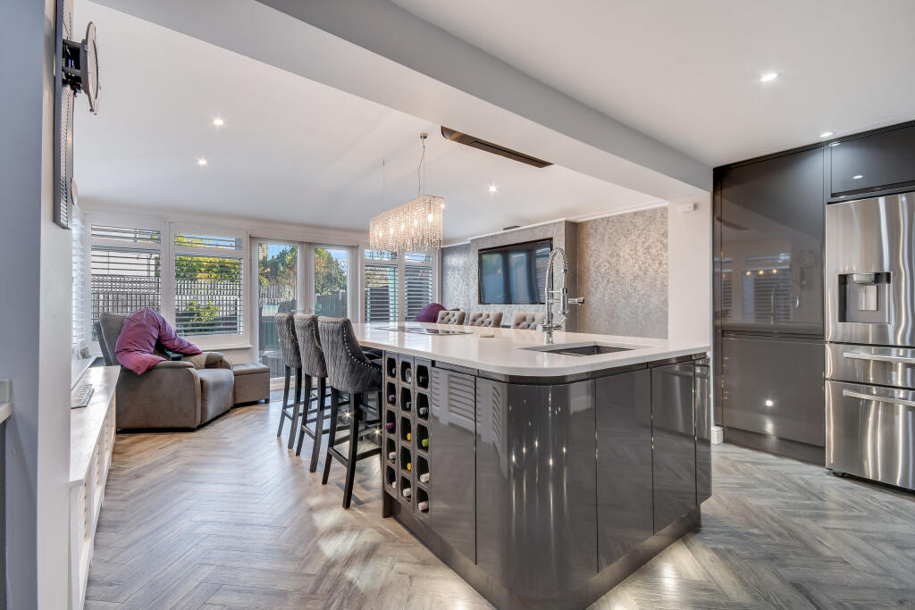 House in Chelmsford, Chelmer - More