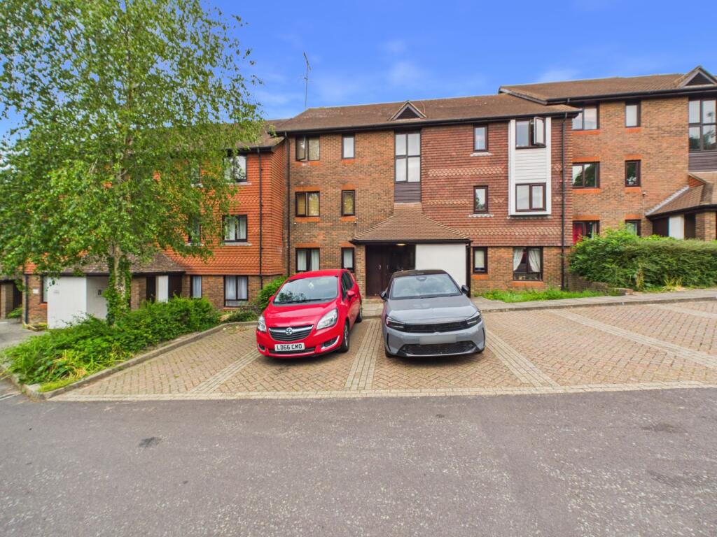 Main image of property: Woodhams Close, Battle, TN33