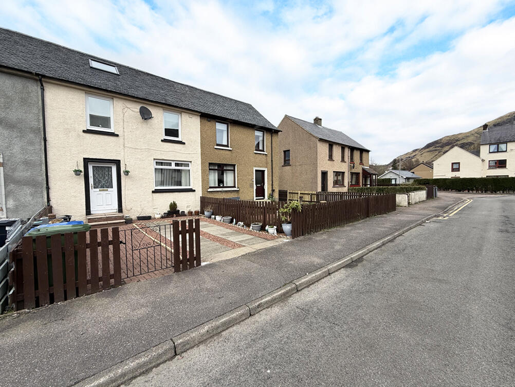 Main image of property: 21 Carn Dearg Road, Fort William, PH33 6QA