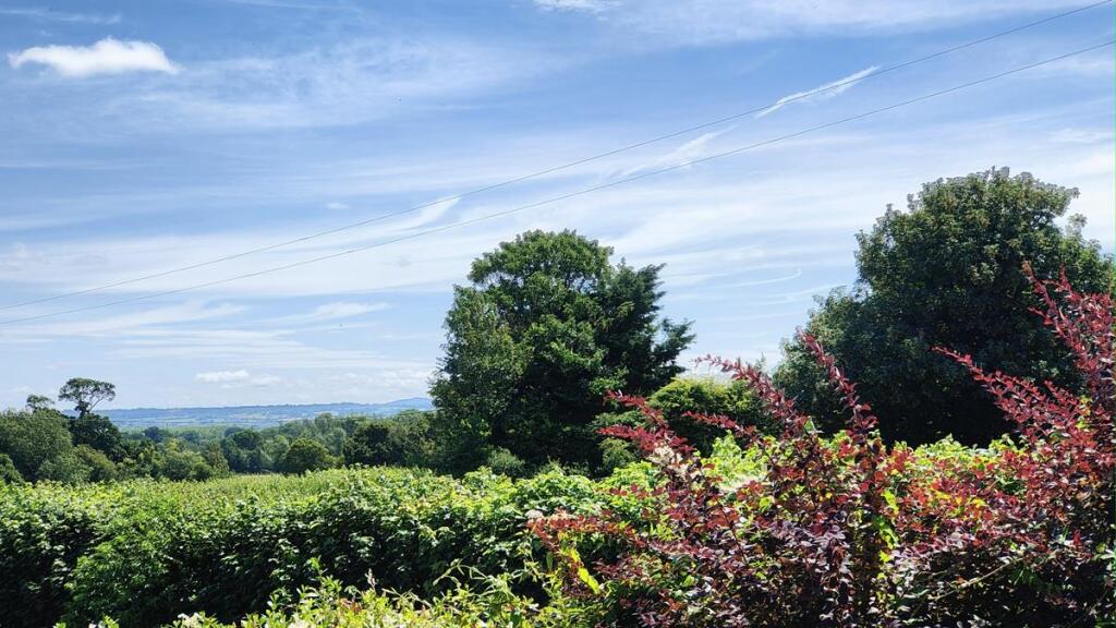 Additional image 4 of Behind Hayes Lane, South Cheriton