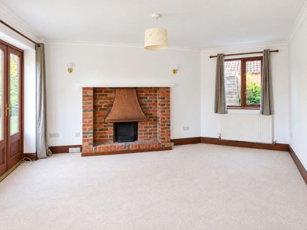 House in Salisbury - View 3