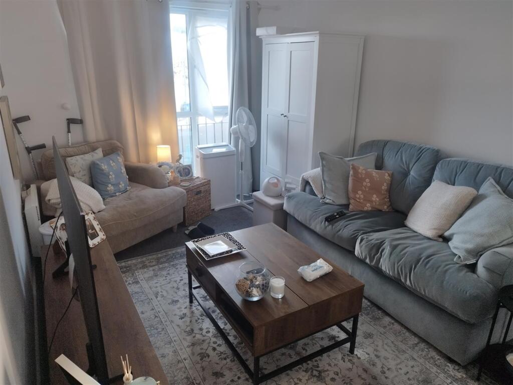 Apartment in Nottingham - View 2