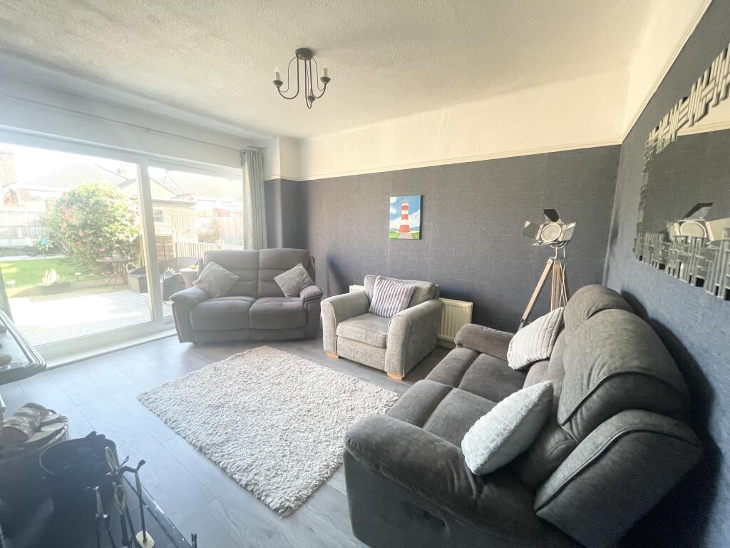 Roland Avenue, Runcorn, WA7 photo 2