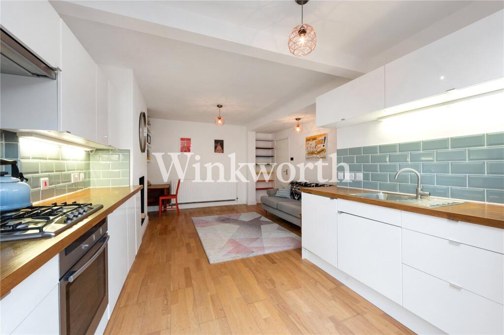 Apartment in London - View 4