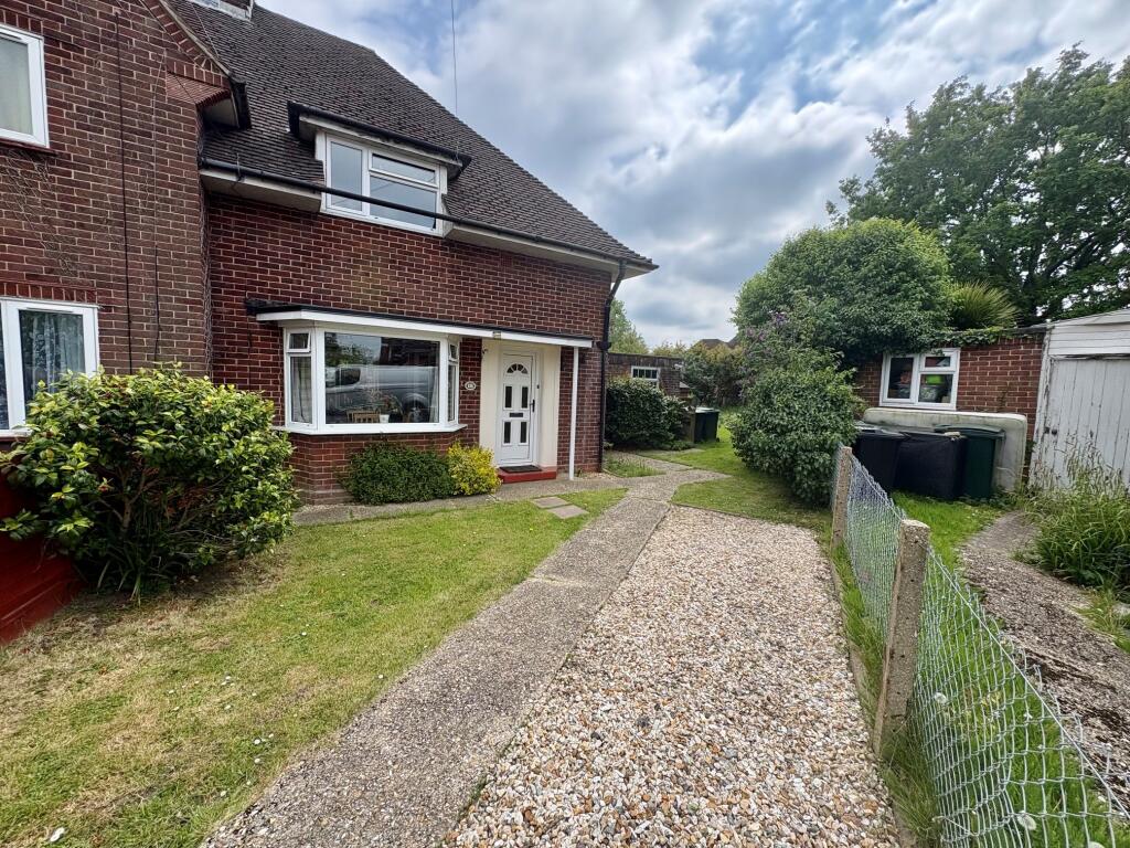 Main image of property: Players Crescent, Totton