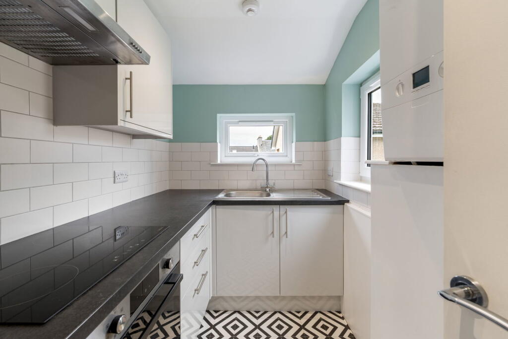 Apartment in Kirkcaldy, Fife - More