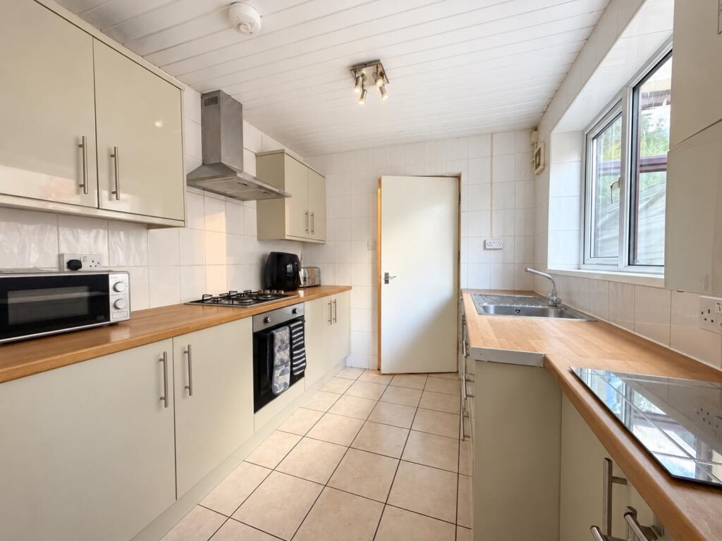 House in Cardiff, Cathays - View 4