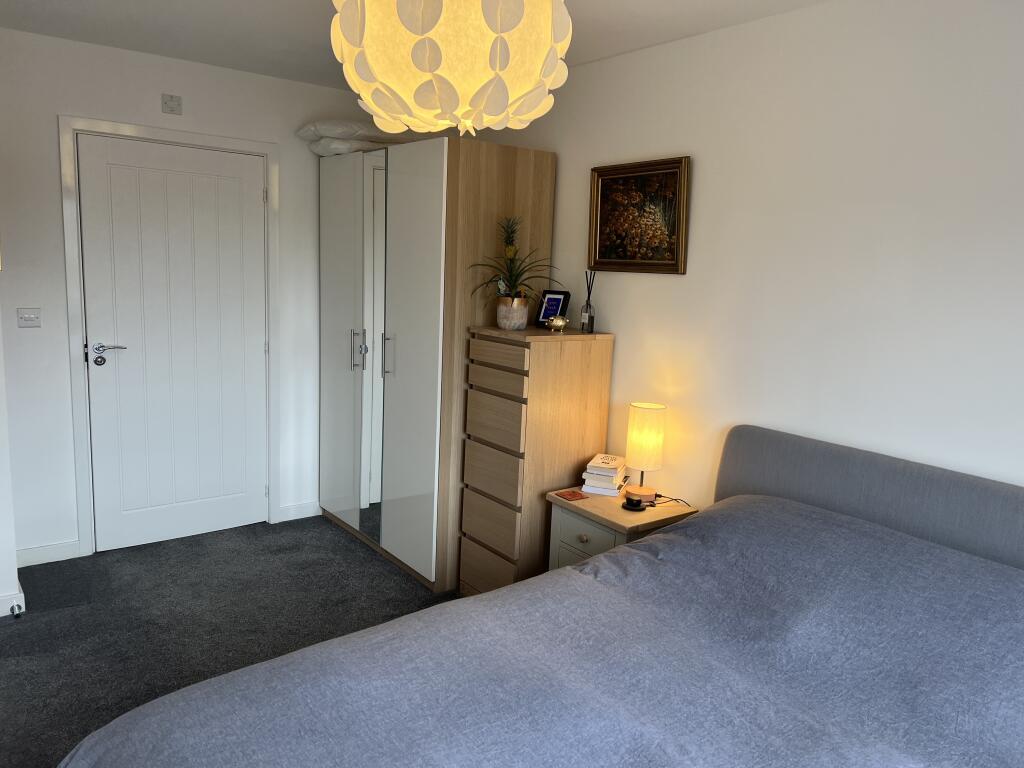 House in Chesterfield, Derbyshire - More