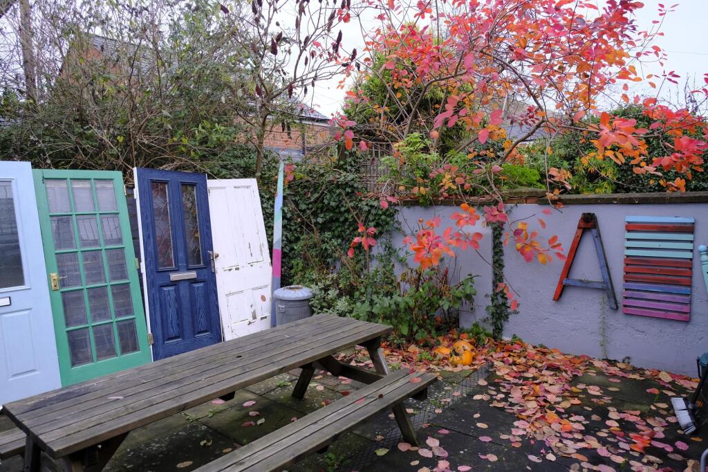 House in Gloucester - More