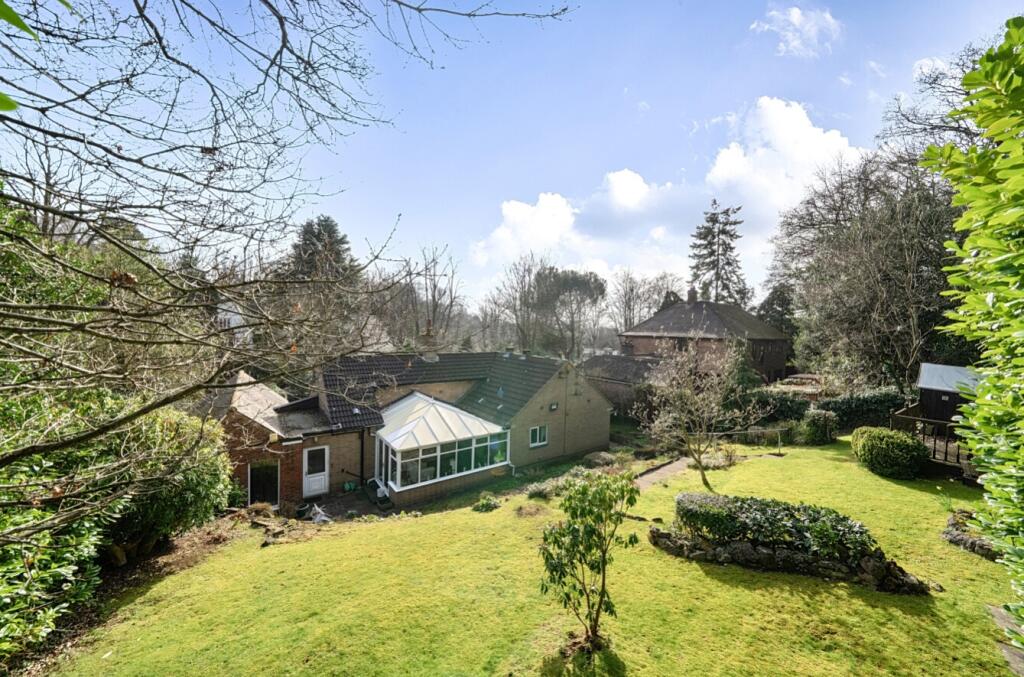 House in Nottingham, Sherwood - View 2