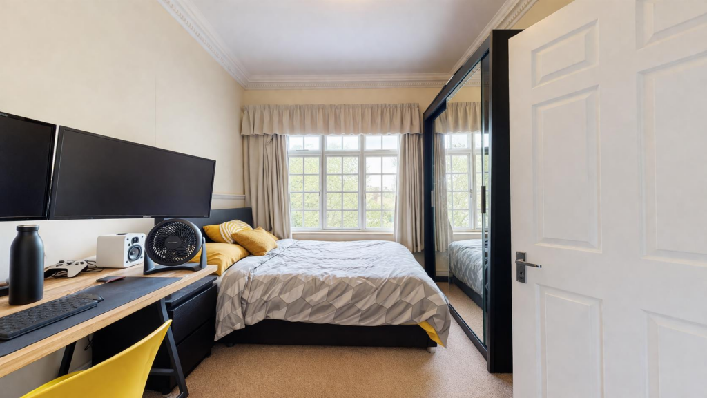 3 bedroom flat for rent