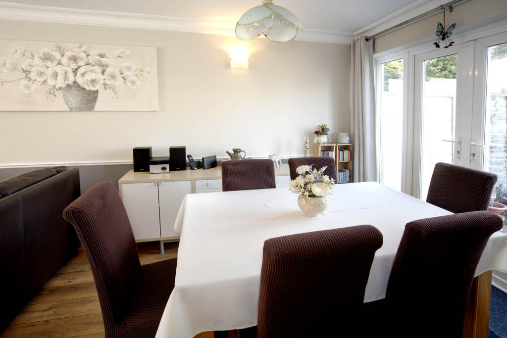 House in Gillingham, Parkwood - View 5