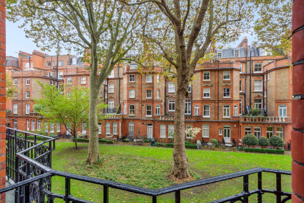 Main image of property: Egerton Gardens,
Knightsbridge, SW3