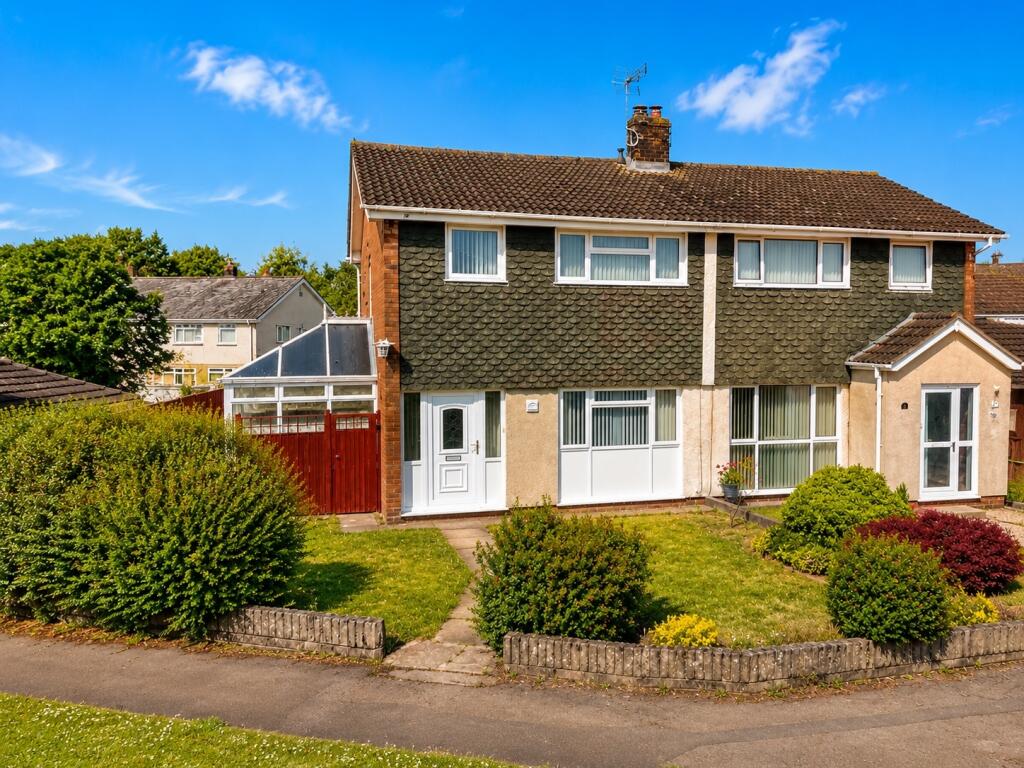 Main image of property: 29 Tylers Way, Sedbury, Chepstow, NP16 7AB