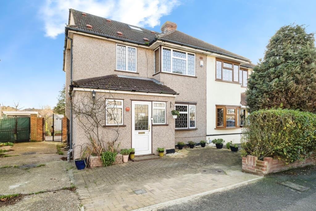 Main image of property: Diban Avenue, HORNCHURCH, Essex, RM12