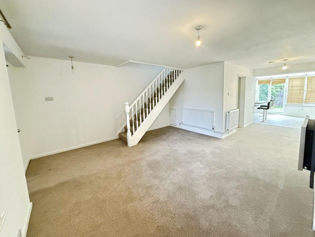 House in Basingstoke and Deane, Brookvale, Kings Furlong - View 4