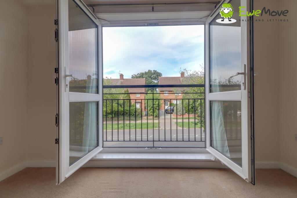 House in Stevenage, Hertfordshire - View 5