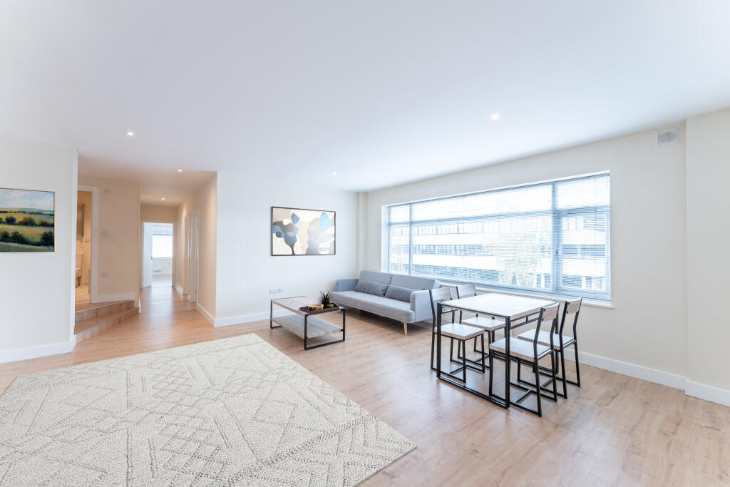Main image of property: Tavistock House, Tavistock Street, Bletchley, MILTON KEYNES, MK2 2PG