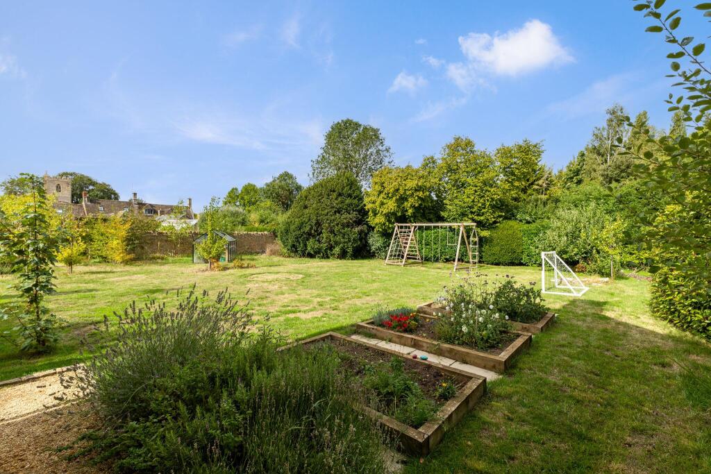 House in Bledington - View 2