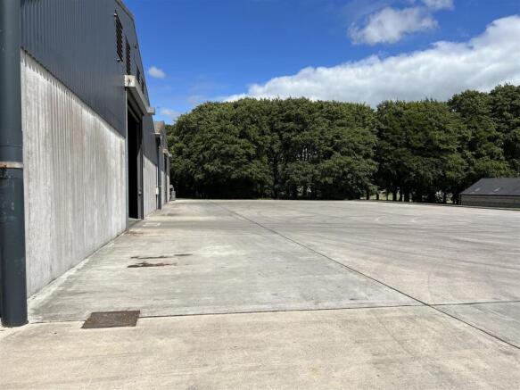 Shed 90.jpg