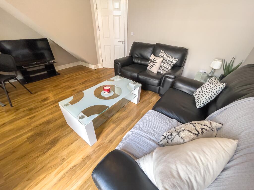 1 bedroom house for rent